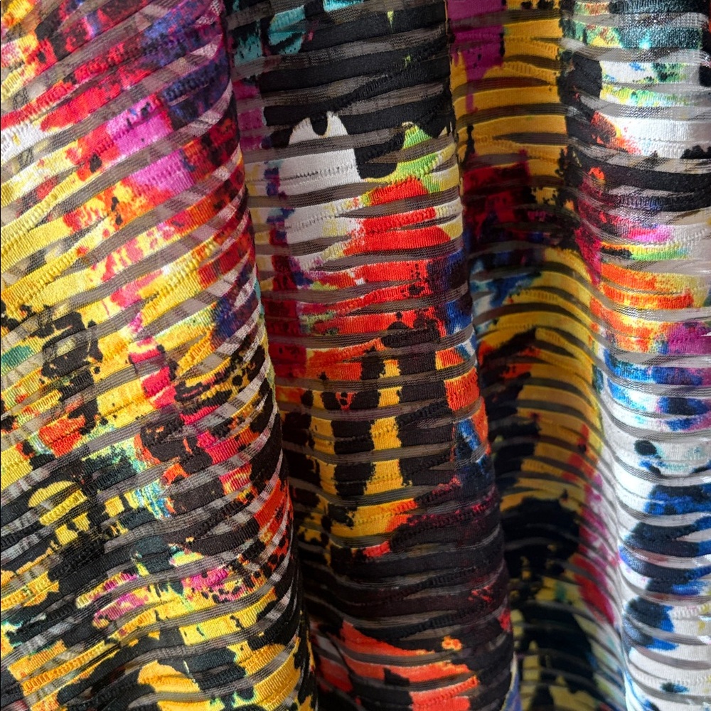 Colorful Abstract Open Front Cardigan - Picture 4 of 9